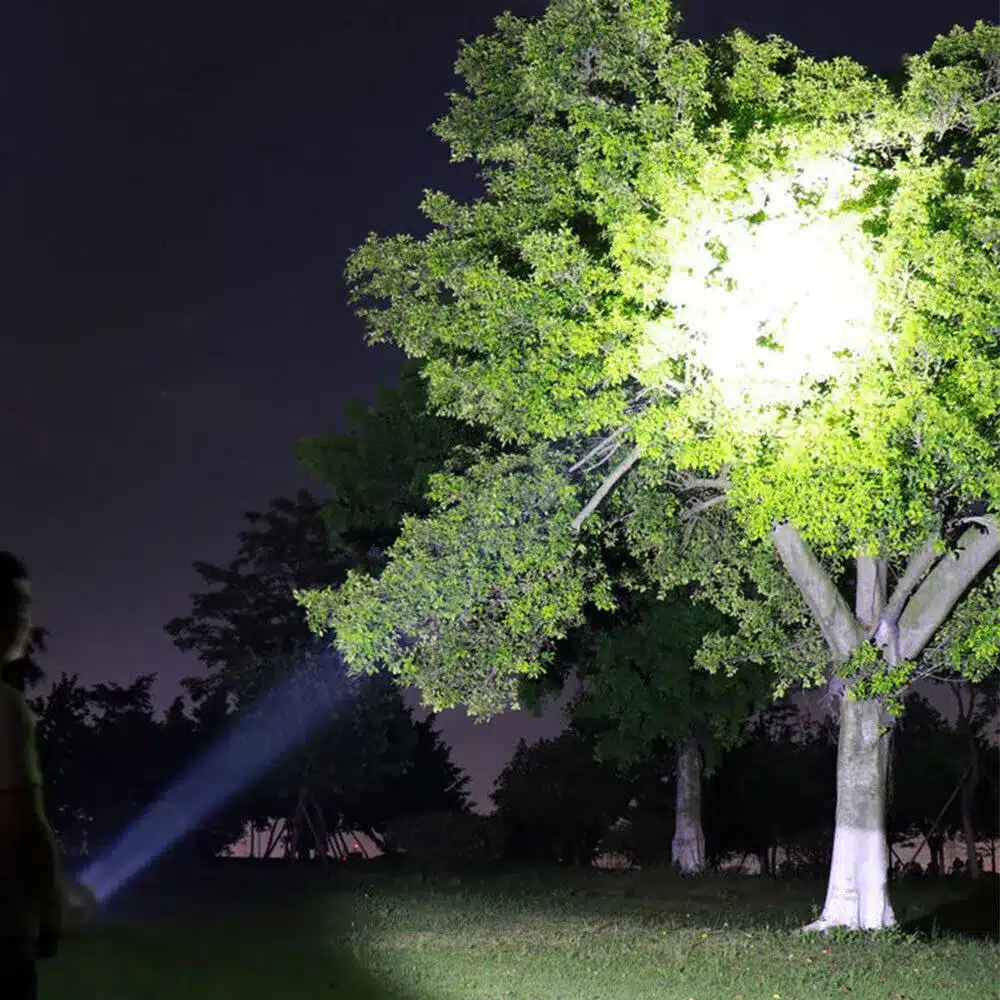 Taschenlampe 100.000 Lumen – Bild 5