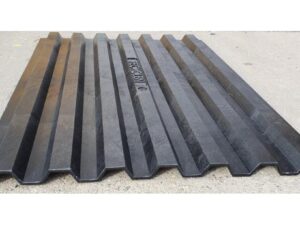 Kunststoff-Trapezplatte Klein 600x800x35mm