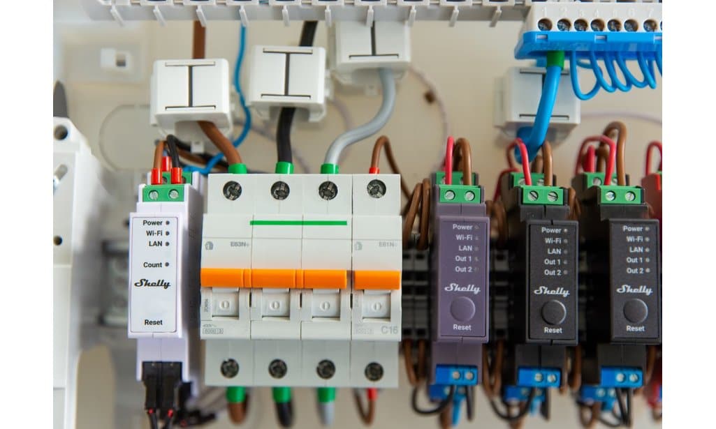Shelly Pro 3EM Dreiphasen-Energiezähler 400A – Bild 3
